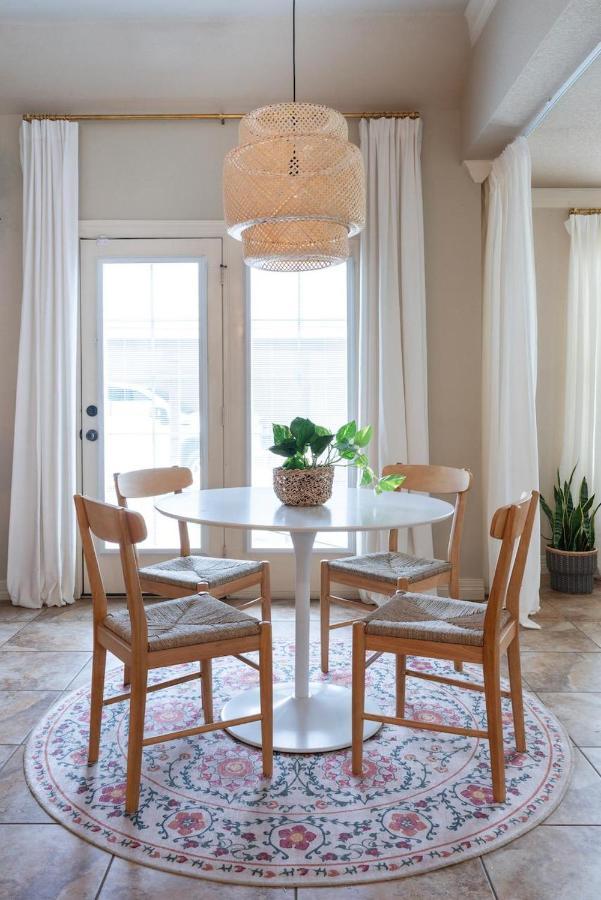 Cottage Getaway - Quiet Cottage Charm Near U Of A Fayetteville Eksteriør bilde